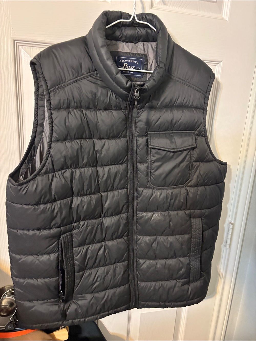 Bass Men's Black Quilted Puffer Vest